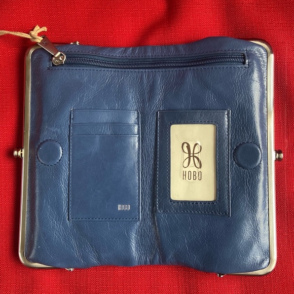✨SOLD✨ NWT ~ Hobo Lauren Clutch Wallet - Picture 6 of 11